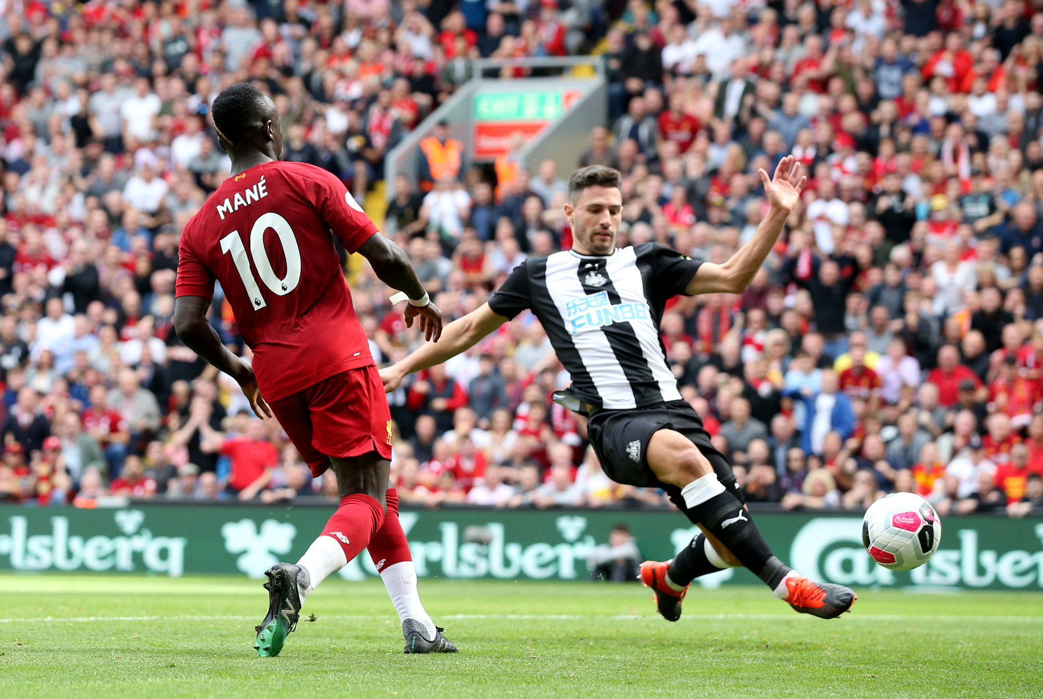 在社交媒体 在社交媒体