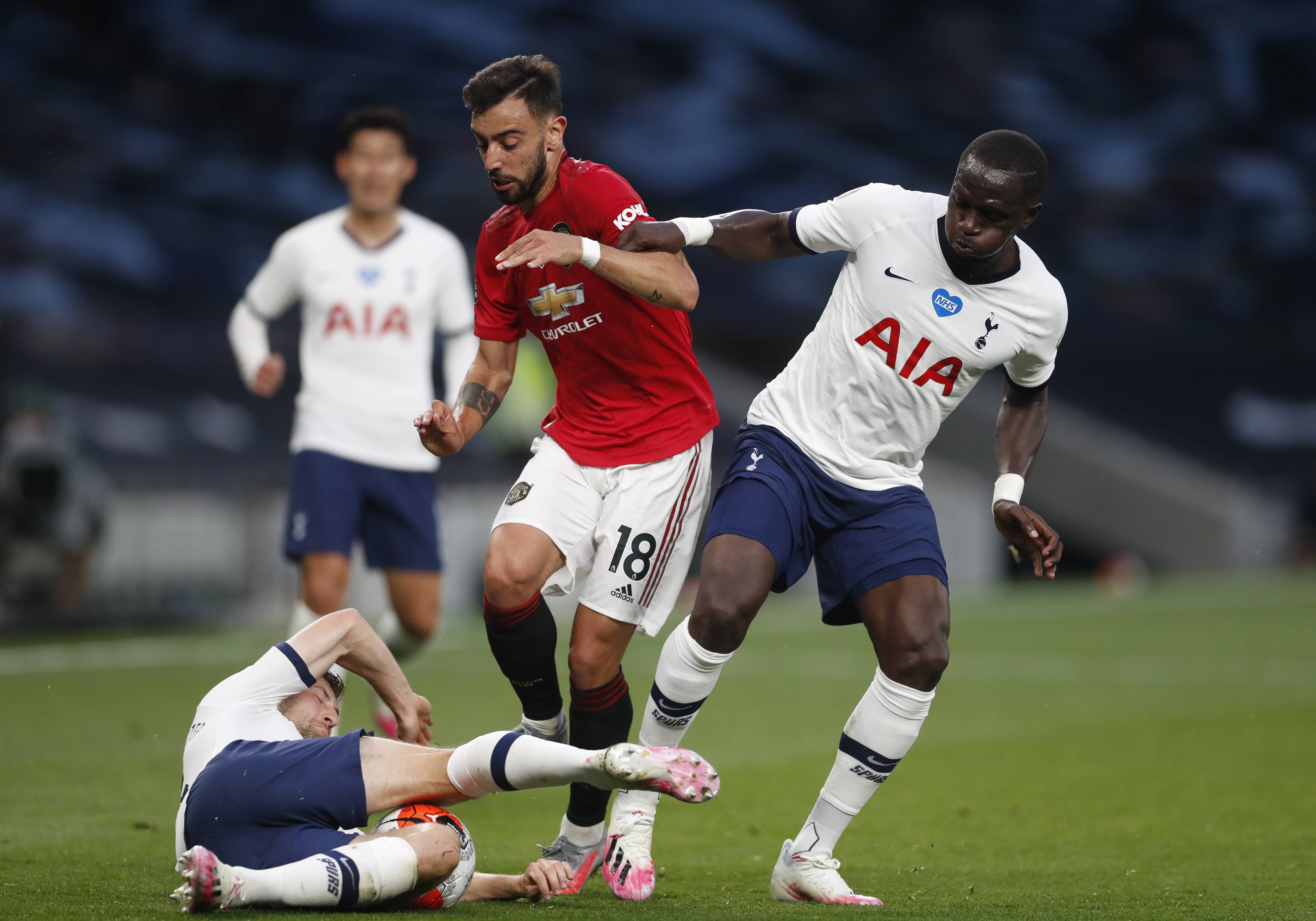 老将曹赟定 老将曹赟定